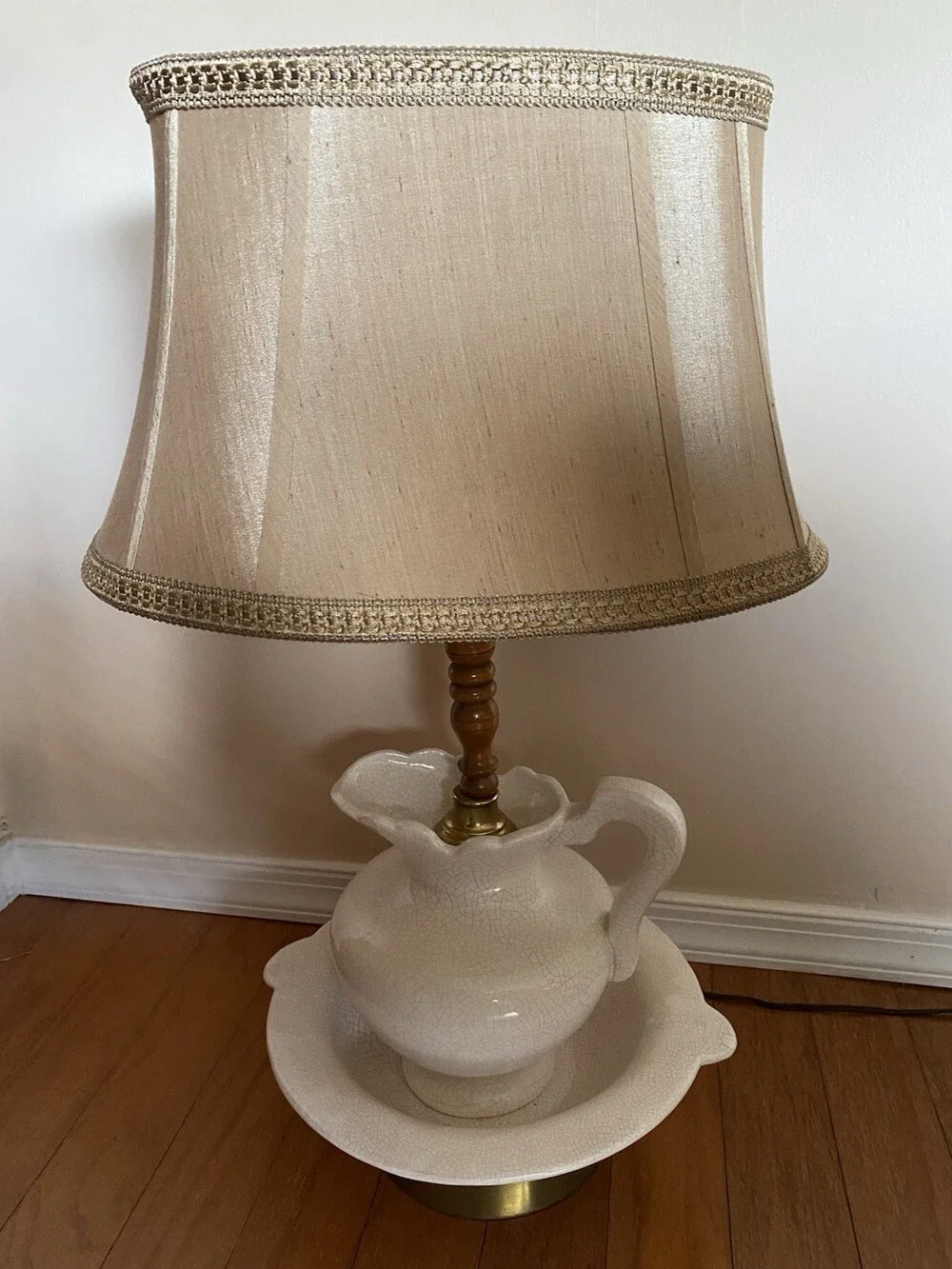 Vintage Teapot Lamp with Saucer and Cup 24
